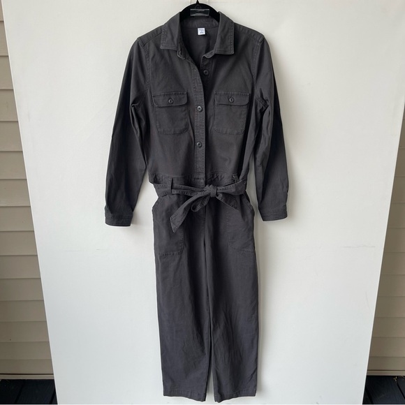 Old Navy Long-Sleeve Zip-Front Cropped Utility Jumpsuit for Women size XS - Picture 3 of 7